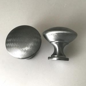 Knopp - 30mm, Borstad nickel